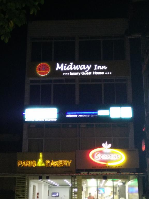 Midway Inn Bhubaneswar Extérieur photo